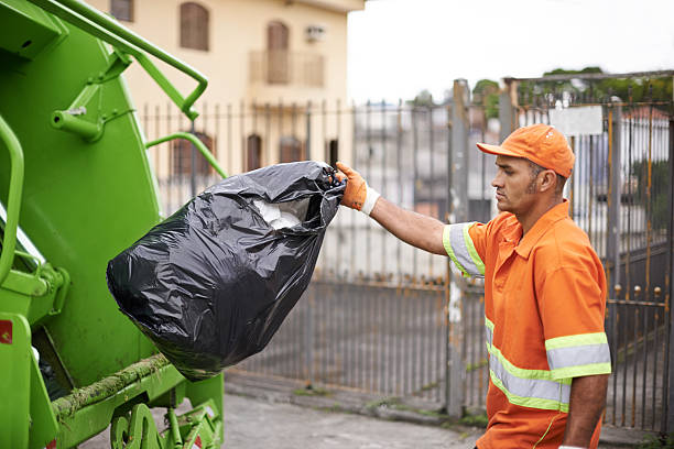 Best Yard Cleanup Services  in Harahan, LA
